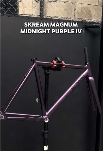 Skream Magnum Midnight Purple IV Fixie Bike