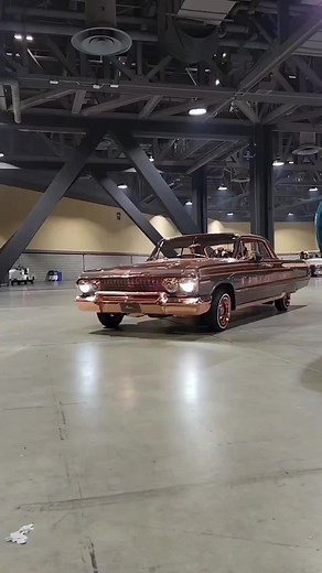 Highclass CC Lowrider Chevrolet Showcase