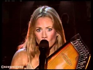 Sheryl Crow - "Ring of Fire" (June Carter Cash version / with Autoharp)