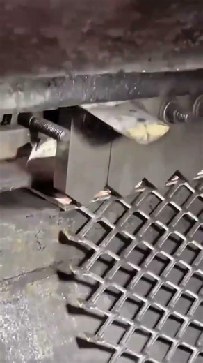 Manufacturing Expanded Metal Sheets With Industrial Press Machines For Durable Fencing Projects