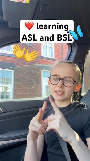 Does anyone know sign language?? #fyp #shorts #skit #trend #relatable #viral #duet