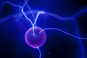 Pirmą kartą spektrografu ištirtas natūralus kamuolinis žaibas