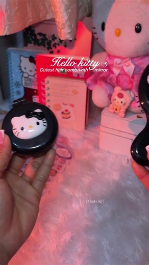 Hello Kitty Mirror Comb: A Must-Have Accessory