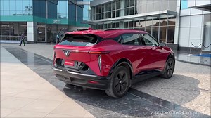 #VinFast #VF7 Sky Infinity- ₹25.4 lakh | Real-life review | NamasteCar