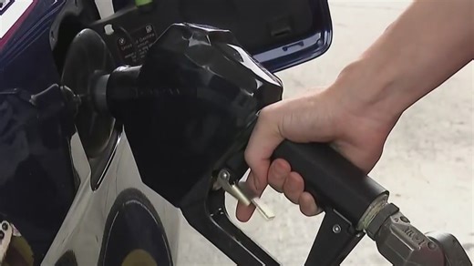 Gas prices fall to lowest level in last 4 years: Report
