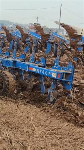 11K views · 232 reactions | Farm Smarter, Tractors in Action 2025 #farm #agriculture #farmingequipment | William L. Serna | Facebook