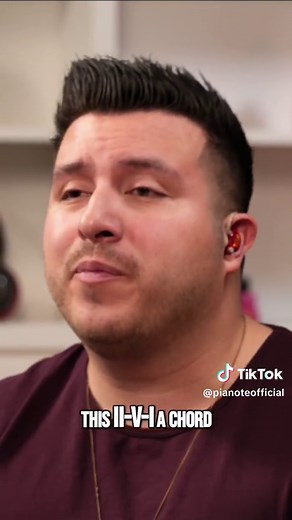 The 2-5-1 progression is the foundation of jazz. Learning it helps you understand and play jazz standards with ease✨👆🏼 . . . . @kevincastro #piano #pianotok #pianotiktok #pianomusic #chords #chordprogression #musictheory #musicharmony #musiclessons #pianolesson #pianotiktok #pianoplayer