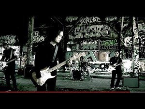 Mien Song -Mbiung Jieqv ( Black Rain) Sieqv Dorn Nzueic