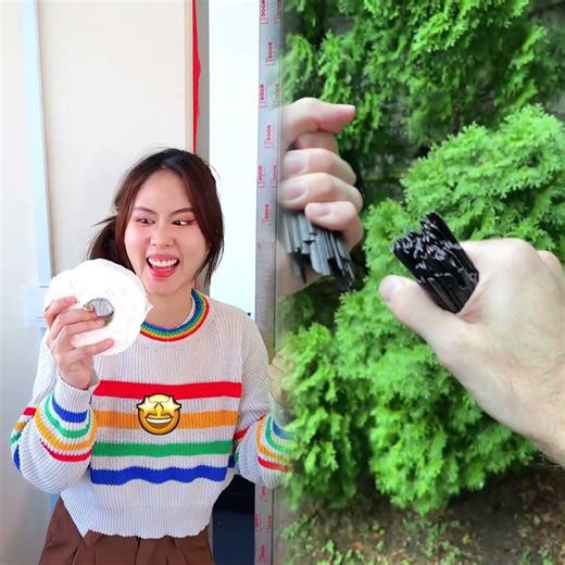 Sharing with your Sibling gone wrong 😭 @davidmatthew_ #shortsfeed #funny #minimoochi