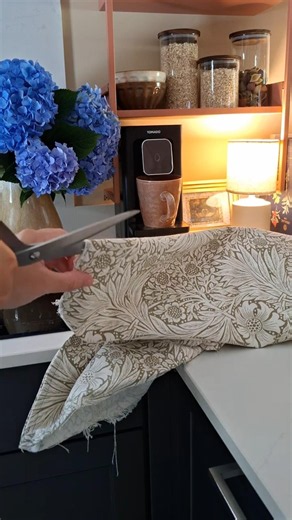 DIY No-Sew Curtains ✂️