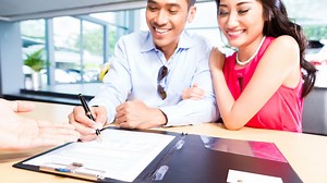 What Happens in the Finance and Insurance Office? | Edmunds