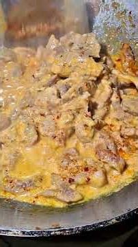 "Pork Phanaeng Curry" For anyone who loves Phanaeng but doesn't know how to make it, here's how U...