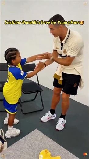 The kids met Cristiano Ronaldo... Amazing! ⚽ #FootballCup #FootballLegend #HeartwarmingMoment