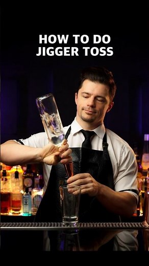 flair tricks HOW TO DO JIGGER TOSS #flairbartending #bartender #bartricks
