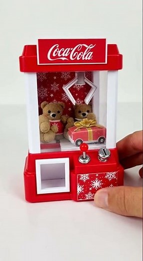DIY Coca-Cola Christmas Claw Machine with Step by Step Guide