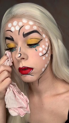 Pop art 🖤 #foryou #foryoupage #fy #fyp #makeupart #makeup #popart #creative #makeuptutorial #viral #mua #makeupartist #cosplay #popartmakeup #voorjou