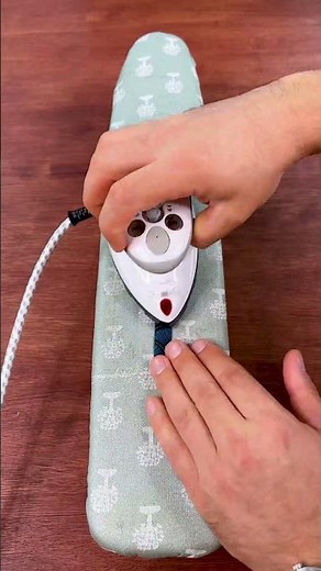 EXPRESS SEWING TUTORIAL: the Zip Pouch