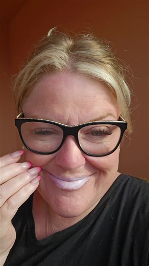 Understanding Lip Sunburn: Causes and Care Tips