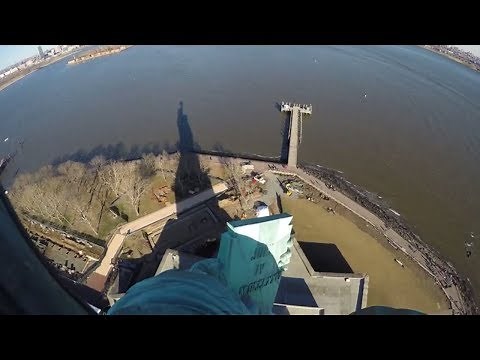 ⁴ᴷ Statue of Liberty Top of Pedestal and Crown Filmed on GoPro