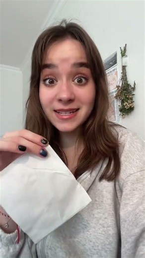 Learn the English you really need! 📖 Lola