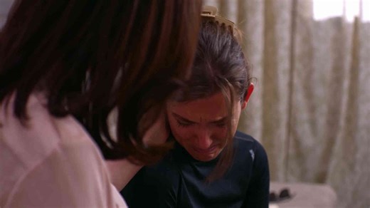 Mean Girls body shame her!