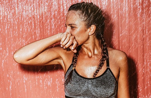 Faut-il (vraiment) se doucher tout de suite après le sport ? - Elle