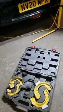 Ford Focus Rear Coil Spring Replacement, Very Easy & Safe Method