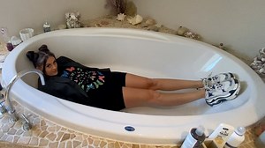 107K views · 65 reactions | Don't know 'bout you but we wanna be quarantining where TikTok star Holly H is rn...  Take a tour with her in the latest 'Cribs: Stay Home'! | MTV UK | Facebook