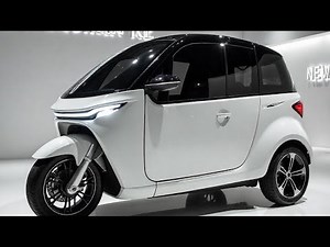 2025 Bajaj RE Review: Ultimate Urban Mobility | Performance, Features & Updates