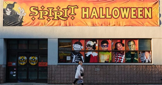 Spirit Halloween strikes back at 'SNL' over season premiere sketch