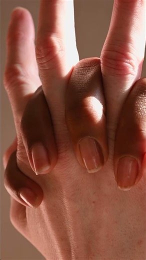 Why Your Fingernails Grow Faster in Summer ☀️💅