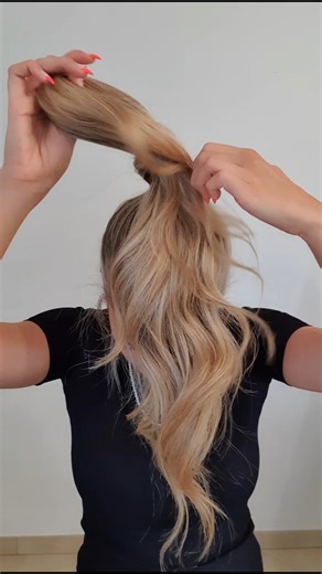 EASY PONYTAIL HACK YOU NEED TO TRY #HairStyle #hairtutorial #hair #hairinspo #weddinghair #braids #hairstyles #hairstyle #coiffure #hairstyling | poppy_hairstyles