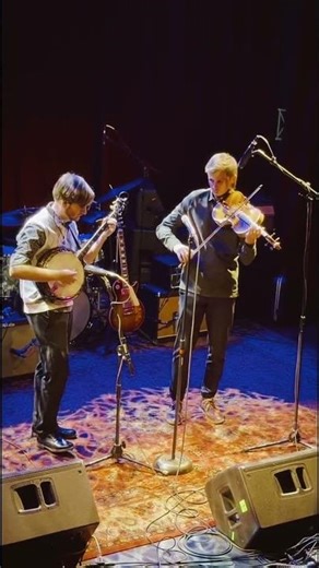 Crazy Fast Bluegrass (on Viola and Tenor Banjo 🤣😳🤪)