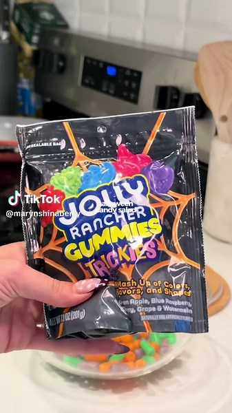 I 🧡 candy   always see these videos so I haddddd to do it 🕷️🕸️🌟 #candysalad #candy #halloweencandy #candyhaul #candyshop @HARIBO @MIKE AND IKE® @TWIZZLERS Twists @Jolly Rancher