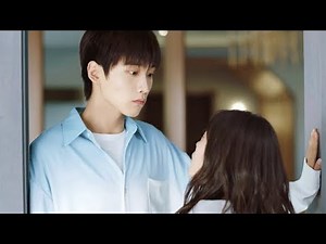 The boss angeres Cinderella and tries his best to coax her #Cute Programmer