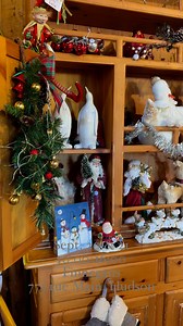 Vente de Noël 🎄 Xmas Sale 20 & 21 Sept. 10:00-16:00 775 rue Main, Hudson This weekend only, Finnegan’s is opening its barn for NOVA Hudson’s annual “Fall for Christmas” sale. New and used holiday decor for all tastes, including fully decorated Christmas trees. Cette fin de semaine seulement, la grange Finnegan ouvre ses portes pour la vente avant-Noël annuelle de NOVA Hudson. Décorations neuves et usagées pour tous les goûts, y compris des arbres de Noël déjà décorés. #finnegans #Christmas #noe