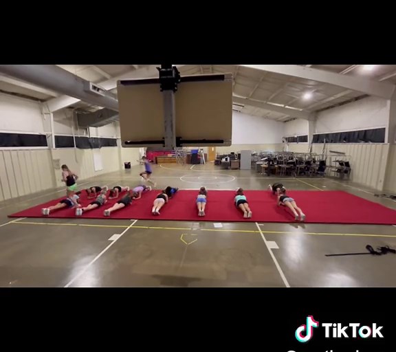 Fun conditioning challenge during summer practice! #cheer #cheerleader #summer #practice #988