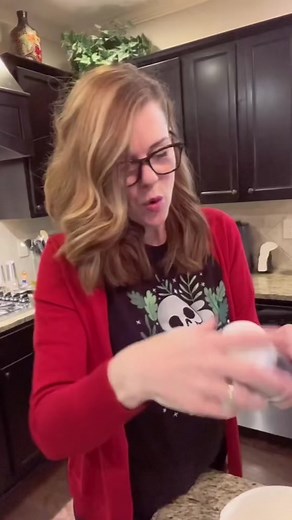 DIY Cinnamon Applesauce Ornaments Craft Tutorial