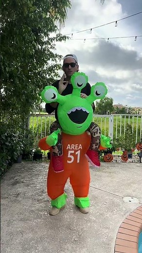 Lightweight Inflatable Alien Costume Perfect for Halloween 2024! #fyp