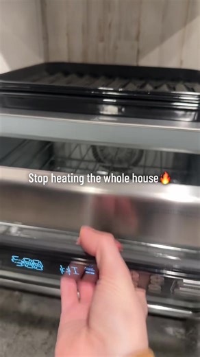 An extra large countertop oven that handles full meals without the long preheat time. Faster, crispy results in perfect for winter meal prep and cozy dinners at home. #WinterMeals #MealPrepIdeas #HomeKitchen