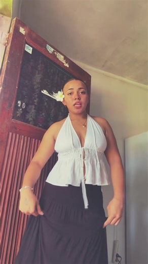 Viema Lesi (@viema.lesi)’s videos with sing my namee - gc