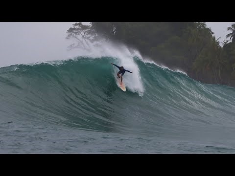 Surfing the Most HISTORIC Big Wave in Panama