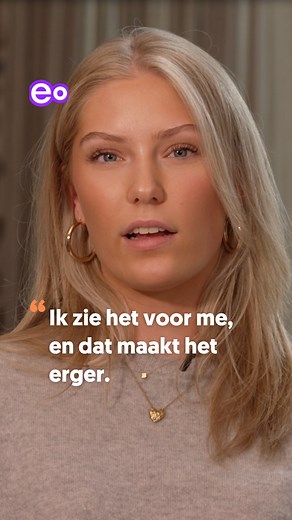 164K views · 610 reactions | Ik liet mijn fiets vallen en stortte in.’  Guusje (16) wordt op weg naar huis over het hoofd gezien door een vrachtwagen.  Haar hockeyvriendengroep, waaronder Pippa en Frederique, vertelt over hun fanatieke vriendin, die van het leven genoot en nu wordt gemist.  ‘Vrienden na het leven’ met presentator Joram Kaat.  Kijk de aflevering terug via het YouTube-kanaal van NPO 3. Nieuwe aflevering: maandag om 16:00 uur online. | Ik mis je | Facebook