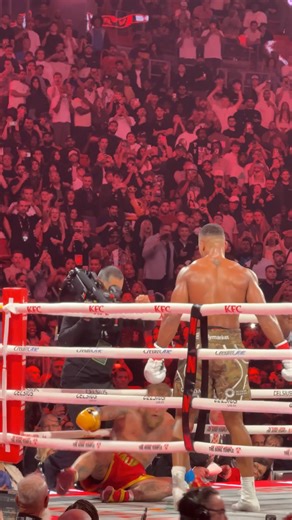 This crowd view of Anthony Joshua's stoppage vs Jake Paul 👀 | Ring Magazine