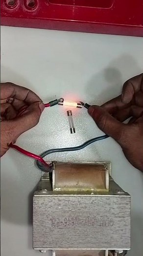 How Does a Fuse Work? | Slow Motion Demo #shorts #fuse #shortcircuit