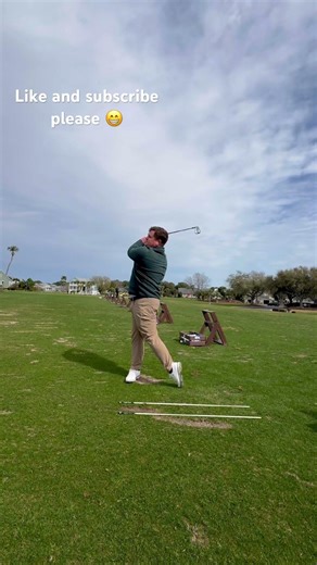 Let me know what kind of golf content I should post. #tigerwoods #pgapro #easportspgatour