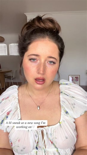 Hello! Heres a new song im writing :) #noellejohnson #newmusic #lovesong