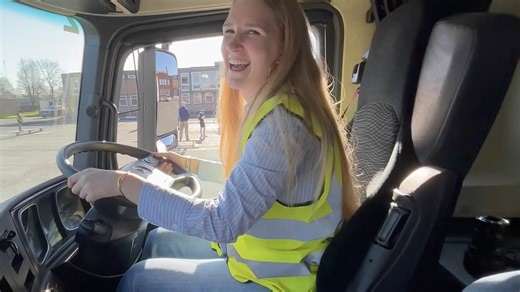 Gen Z Lily Amory learns how to drive a 44-tonne HGV