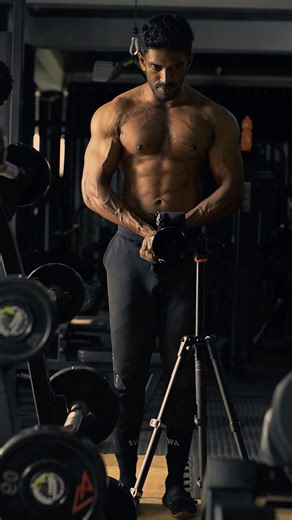 Built in silence. Flexed in focus. #motivation #bandlegsworkout #fitnessmotivation #hardtraining