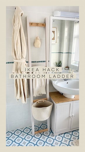 DEBORAH STUBBINGTON on Instagram: "BUDGET IKEA HACK Bathroom Ladder. I really wanted one of those storage ladders in my bathroom but they were all so huge! Step in the @ikeauk IVAR side unit! This bit of kit is designed to be part of the modular Ivar units but at £13 it makes the perfect ladder. I’ve also used the TJABBIG basket at £7.50 and some wooden dolls as pegs which I got from @hobbycrafthq for £3. I used that gorgeous @dunelmuk eggshell paint which I already had to tie it in with the res
